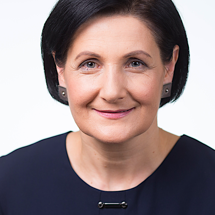 DAIVA LIUBINSKAITĖ - TRAINAUSKIENĖ